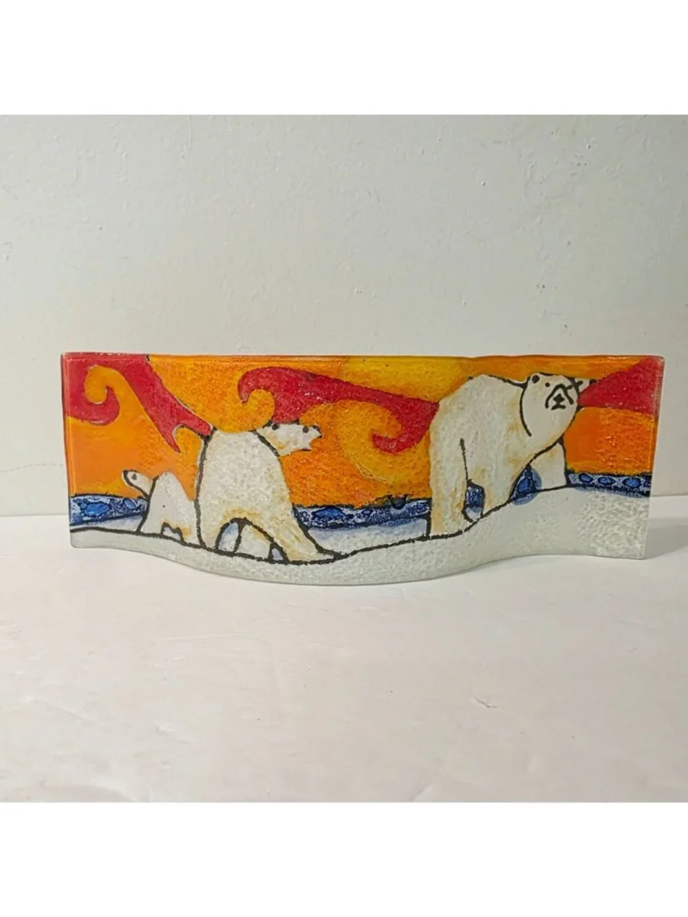 Hand Painted Pampeana Fused Glass Polar Bears Wave Plate Freestanding Home Decor
